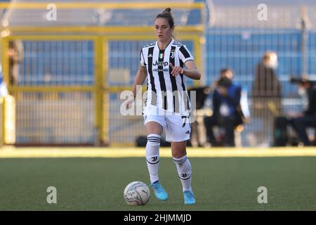 Lecco, Italien, 30th. Januar 2022. Martina Lenzini von Juventus beim Coppa Italia Femminile-Spiel im Stadio Mario Rigamonti, Lecco. Bildnachweis sollte lauten: Jonathan Moscrop / Sportimage Stockfoto