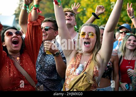 03. September 2021 - BottleRock Festival, Napa, Kalifornien - BottleRock Music Festival Crowd having Fun Stockfoto