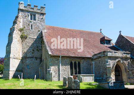 St. George's Church, Teile davon stammen aus dem 12th. Jahrhundert. Church of England Pfarrkirche im Dorf Arreton. Isle of Wight, England, Großbritannien. Stockfoto