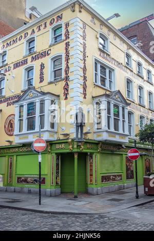 Morgen in der Temple Bar, berühmte irische Pubs, Temple Bar, Stadt- und Straßenfotografie, Dublin, Irland, Stockfoto