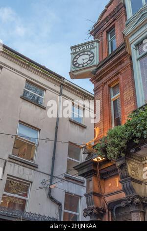 Eine Tour durch Temple Bar, berühmte irische Pubs, Temple Bar, Stadt- und Straßenfotografie, Dublin, Irland Stockfoto