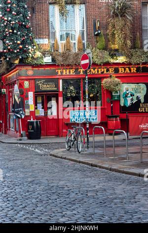 Morgen in der Temple Bar, berühmte irische Pubs, Temple Bar, Stadt- und Straßenfotografie, Dublin, Irland, Stockfoto