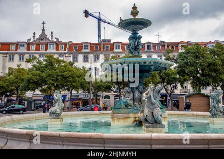 Rossio Weihnachtsessen traditioneller Markt und Brunnen. Lissabon Portugal Stockfoto