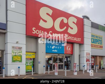 Vorderseite von SCS, dem Sofa- und Teppichspezialisten, Nene Valley Retail Park, Northampton, Großbritannien Stockfoto