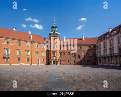 Königlicher Burghof und Wladislaw-Turm - Warschau, Polen Stockfoto