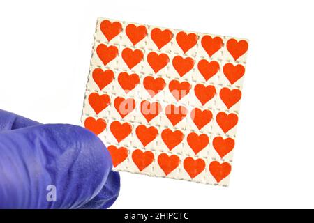 Love Hearts Acid Trips, Blotting Papier mit dem Medikament L.S.D. imprägniert Stockfoto