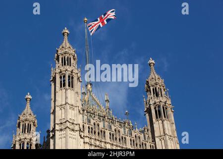 London, Großbritannien, 31. Januar 2022: Die Houses of Parliament im Westminster Palace, wo Premierminister Boris Johnson heute Nachmittag über die Ergebnisse des von der Beamtin, Frau Dr. Dr. Dr. Dr. Dr. Dr. Dr. Dr. Dr. Dr. Dr. Dr. Dr. Dr. Dr. Dr. Dr. H.K., zusammengestellten Berichts über Verstöße gegen die Sperrgesetze in der Downing Street 10 während der Coronavirus-Pandemie sprechen wird. Anna Watson/Alamy Live News Stockfoto