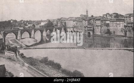 Blick auf den Fluss von Albi mit der Pont Vieux über den tarn und die Faubourg de la Madeleine. Tarn. Frankreich (1923) Stockfoto