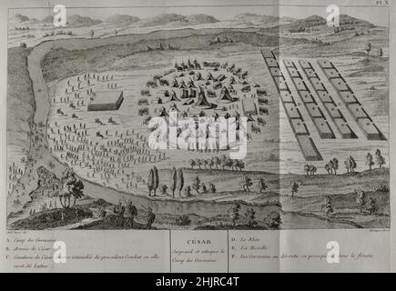 Gallische Kriege (58 v. Chr.-50 v. Chr.). Caesar führte seine Truppen 55 v. Chr. über den Rhein für eine Strafexpedition gegen die germanischen Stämme. Caesar überrascht und greift das germanische Lager neben Rhein und Mosel an. Gravur. "Commentaires de Cesar avec des Notes historiques, critiques et militaires", von Graf Turpin de Crissé. Band I. Veröffentlicht in Montargis und verkauft in Paris, 1785. Stockfoto