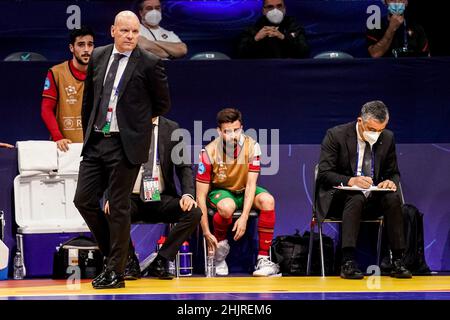 AMSTERDAM, NIEDERLANDE - 31. JANUAR: Trainer Jorge Braz aus Portugal beim Viertelfinale der Männer im Futsal Euro 2022 im Ziggo Dome am 31. Januar 2022 in Amsterdam, Niederlande (Foto: Jeroen Meuwsen/Orange Picles) Stockfoto