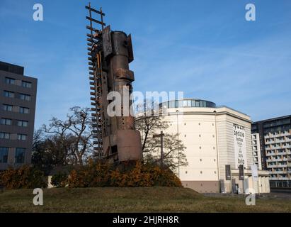 Breslau, Polen - 16. Januar 2022. Luftschutzbunker (es wurde während der Belagerung von Breslau Festunglazaret II genannt). Stockfoto