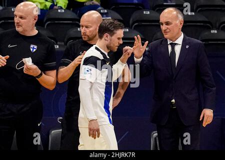 AMSTERDAM, NIEDERLANDE - 31. JANUAR: Cheftrainer Mico Martic aus Finnland beim Viertelfinale der Männer im Futsal Euro 2022 im Ziggo Dome am 31. Januar 2022 in Amsterdam, Niederlande (Foto: Jeroen Meuwsen/Orange Picles) Stockfoto
