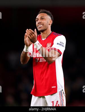 Aktenfoto vom 22-10-2021 von Arsenals Pierre-Emerick Aubameyang. Arsenal und Barcelona wurden in Verhandlungen über einen Darlehensvertrag für Aubameyang gesperrt, mit dem die Person, die das Gehalt des Spielers decken würde, einen gemeldeten Knackpunkt während der Deadline erreichen würde. Ausgabedatum: Montag, 31. Januar 2022. Stockfoto