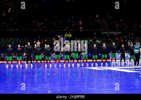 AMSTERDAM, NIEDERLANDE - 31. JANUAR: Team Portugal beim Männer-Futsal-Viertelfinale der Euro 2022 zwischen Portugal und Finnland am 31. Januar 2022 im Ziggo Dome in Amsterdam, Niederlande (Foto: Jeroen Meuwsen/Orange Picles) Stockfoto