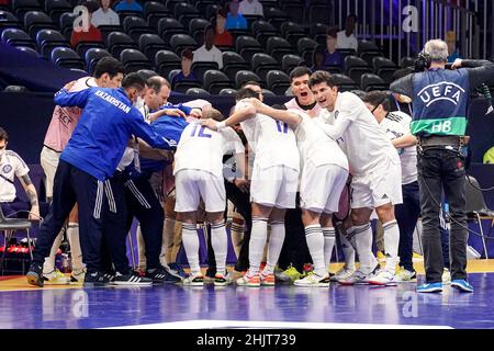 AMSTERDAM, NIEDERLANDE - 31. JANUAR: Kazakhstan beim Männer-Futsal-Viertelfinale der Euro 2022 zwischen Kasachstan und der Ukraine am 31. Januar 2022 im Ziggo Dome in Amsterdam, Niederlande (Foto: Jeroen Meuwsen/Orange Picles) Stockfoto