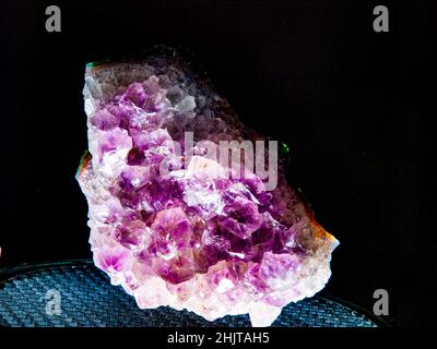 Amethyst Kristall Februar Geburtsstein Stockfoto