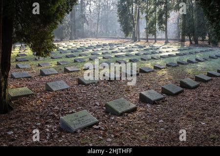 Breslau, Polen - 16. Januar 2022. Italienischer Kriegsfriedhof. Hier sind über 1,000 italienische Offiziere und Soldaten aus dem ersten und zweiten Weltkrieg begraben. Se Stockfoto