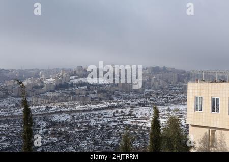 Schnee in Jerusalem und den umliegenden Bergen Stockfoto