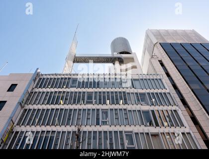 Daiei House Headquarters brutalistisches Gebäude in Nagoya, Japan. Entworfen vom Architekten Paul Rudolph. Stockfoto