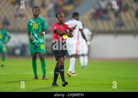 Yaoundé, Kamerun, 18. Januar 2022: !r! Während Guinea gegen Simbabwe – Afrika-Cup der Nationen im Ahmadou-Ahidjo-Stadion. Kim Price/CSM. Stockfoto