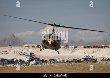 ESKISEHIR, TÜRKEI - 12. SEPTEMBER 2021: M.S.O Air and Space Museum Bell UH-1H Iroquois 205 Ausstellung in Sivrihisar SHG Airshow Stockfoto