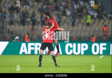 Yaoundé, Kamerun, 30. Januar 2022: Omar Kamal aus Ägypten und Mohamed Elneny aus Ägypten während Marokko gegen Ägypten - Afrika-Cup der Nationen im Ahmadou Ahidjo Stadium. Kim Price/CSM. Stockfoto