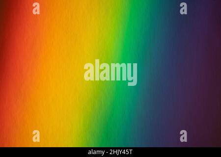 Eine Prism Full Rainbow Light auf Papier Hintergrund Overlay Stockfoto