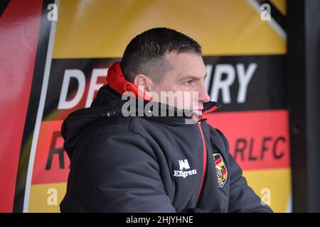 Dewsbury, England - 30. Januar 2022 - Dewsbury Head Coach Lee Greenwood während der Rugby League Betfred Championship Runde 1 Dewsbury Rams vs Bradford Bulls im Tetley Stadium, Dewsbury, Großbritannien Dean Williams Stockfoto