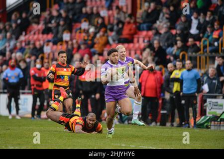 Dewsbury, England - 30. Januar 2022 - AJ Wallace von Bradford Bulls macht während der Rugby League Betfred Championship Runde 1 eine Pause Dewsbury Rams vs Bradford Bulls im Tetley Stadium, Dewsbury, Großbritannien Dean Williams Stockfoto