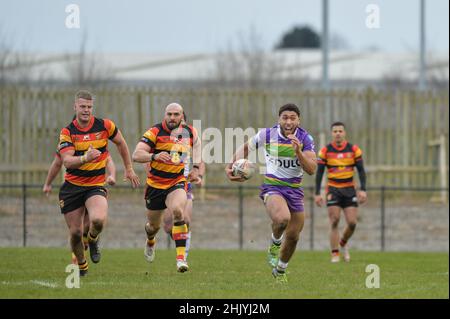 Dewsbury, England - 30. Januar 2022 - AJ Wallace von Bradford Bulls macht während der Rugby League Betfred Championship Runde 1 eine Pause Dewsbury Rams vs Bradford Bulls im Tetley Stadium, Dewsbury, Großbritannien Dean Williams Stockfoto