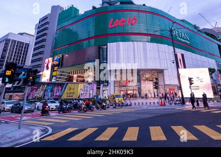 Kuala Lumpur, Malaysia-Januar 2022 Los 10 Einkaufszentrum im Stadtteil Bukit Bintang Stockfoto