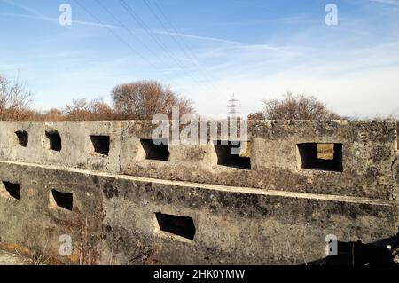 Friaul Julisch Venetien, Berg sei Busi. Italienischer Betongraben. Stockfoto