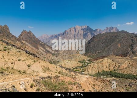 Naher Osten, Arabische Halbinsel, Oman, Al Batinah South, Rustaq. Die Wüstenberge von Oman. Stockfoto