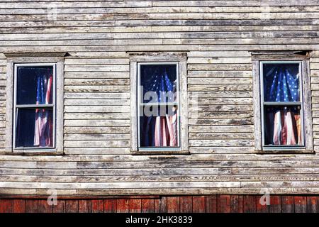 Bunte historische Schaufenster entlang der Main Street in Kathryn, North Dakota, USA Stockfoto