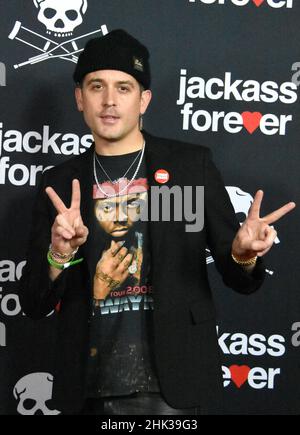 Los Angeles, Kalifornien, USA 1st. Februar 2022 Rapper/Produzent G-Eazy, aka Gerald Earl Gillum besucht Paramount Pictures 'Jackass Forever' US-Premiere am 1. Februar 2022 im TCL Chinese Theatre in Los Angeles, Kalifornien, USA. Foto von Barry King/Alamy Live News Stockfoto