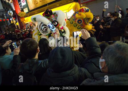 Yokohama, Japan: 1. Februar 2022, das chinesische Mondneujahr in Yokohamas Chinatown, Präfektur Kanagawa, Japan. Quelle: Michael Steinebach/AFLO/Alamy Live News Stockfoto