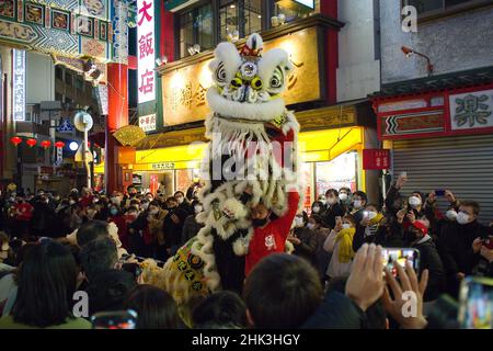 Yokohama, Japan: 1. Februar 2022, das chinesische Mondneujahr in Yokohamas Chinatown, Präfektur Kanagawa, Japan. Quelle: Michael Steinebach/AFLO/Alamy Live News Stockfoto