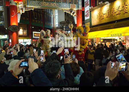 Yokohama, Japan: 1. Februar 2022, das chinesische Mondneujahr in Yokohamas Chinatown, Präfektur Kanagawa, Japan. Quelle: Michael Steinebach/AFLO/Alamy Live News Stockfoto