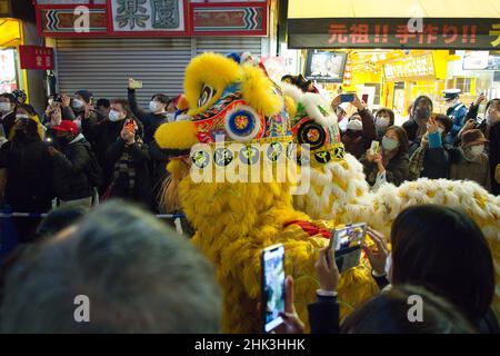 Yokohama, Japan: 1. Februar 2022, das chinesische Mondneujahr in Yokohamas Chinatown, Präfektur Kanagawa, Japan. Quelle: Michael Steinebach/AFLO/Alamy Live News Stockfoto