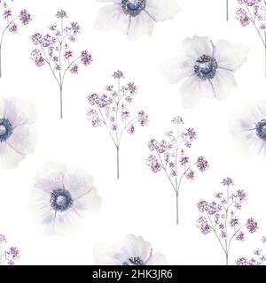 Nahtlose Muster mit violetten Rosen und Anemonen auf weißem, isoliertem Hintergrund. Handgezeichnete Aquarellillustration Stockfoto