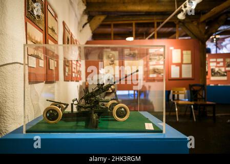 Schweden, Varmland, Karlskoga, Bofors Gun Works, im Besitz von Alfred Nobel, Modell der berühmten Bofors Gun aus dem Jahr WW2 Stockfoto