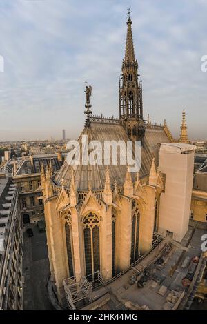 Frankreich. Paris (75) Ile de la Cité.die Sainte-Chapelle. Sechs Jahre Arbeit und 9,5 Millionen Euro haben sich in die Wiederherstellung von den Vordächern investiert ( Stockfoto