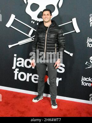 Los Angeles, Kalifornien, USA 1st. Februar 2022 Roberto Portales besucht Paramount Pictures 'Jackass Forever' US-Premiere im TCL Chinese Theatre am 1. Februar 2022 in Los Angeles, Kalifornien, USA. Foto von Barry King/Alamy Live News Stockfoto