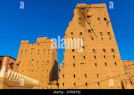 Traditionelle Gebäude Schlammtürme als Wohnhäuser verwendet, Najran, Königreich Saudi-Arabien, Naher Osten Stockfoto