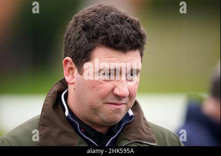 Trainer Olly Murphy auf der Rennstrecke Leicester. Bilddatum: Mittwoch, 2. Februar 2022. Stockfoto