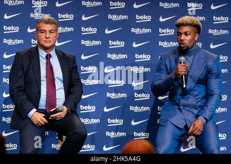 Barcelona, Spanien, 2, Februar 2022. Offizielle Präsentation von Adama Traoré als neuer Spieler des FC Barcelona. Quelle: Joan Gosa/Alamy Live News Stockfoto