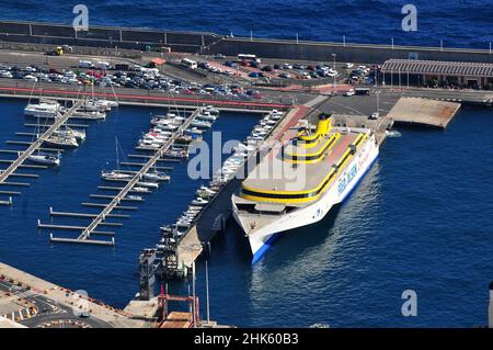 Fred Olsen Expressfähre im Hafen von Santa Cruz de la Palma, Kanarische Inseln Stockfoto