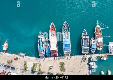 Nydri eine kleine Stadt in Lefkada, Griechenland Stockfoto