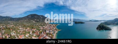 Nydri eine kleine Stadt in Lefkada, Griechenland Stockfoto