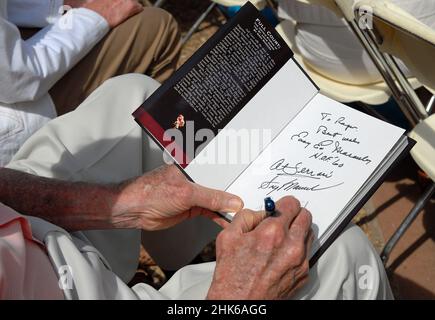 Der NBA-große Bob Pettit tritt dem St. Louis Walk of Fame bei Stockfoto